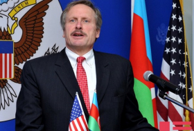 Секута: США готовы работать с Азербайджаном для улучшения бизнес-среды